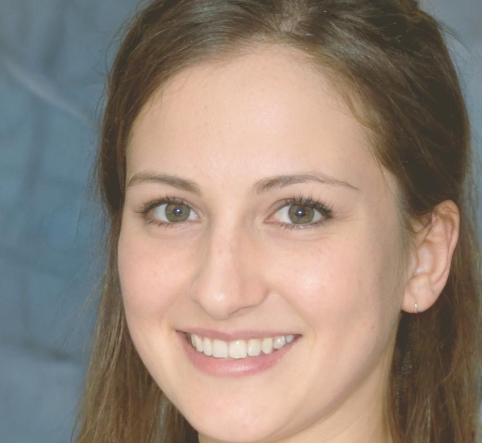 Instructor Zara Nightingale